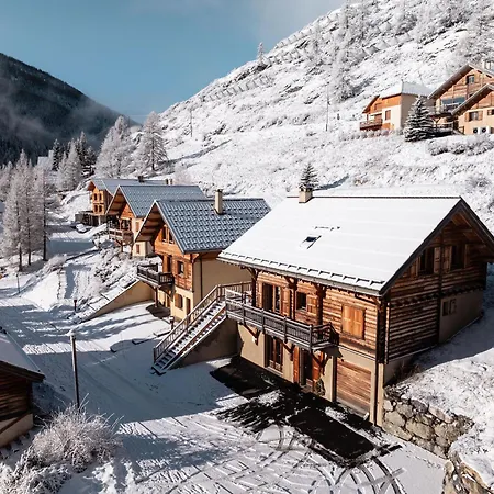 Veyrier, 900m Du Pied Des Pistes De *